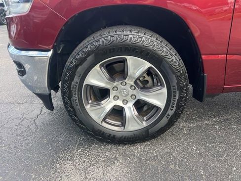 Used 2024 RAM 1500 Laramie AWD/4WD image 5