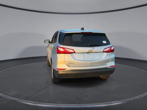 Used 2020 Chevrolet Equinox LS FWD image 7