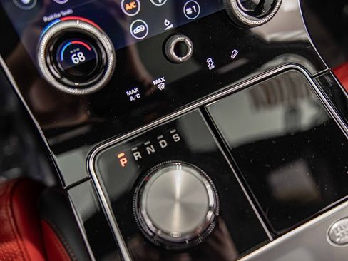 Used 2020 Land Rover Range Rover Velar SV Autobiography Dynamic image 30