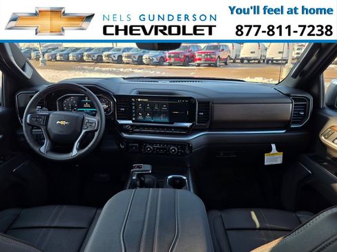 New 2026 Chevrolet Silverado 1500 High Country AWD/4WD image 14