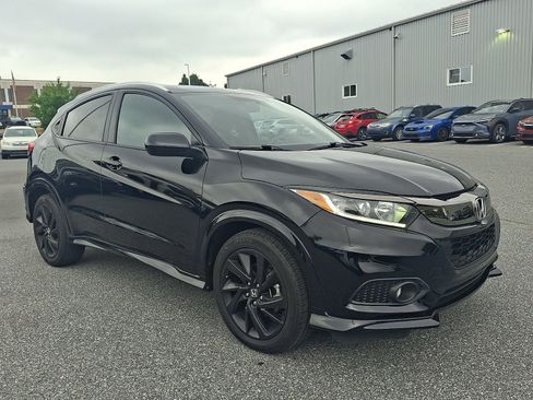 Used 2022 Honda HR-V Sport image 3