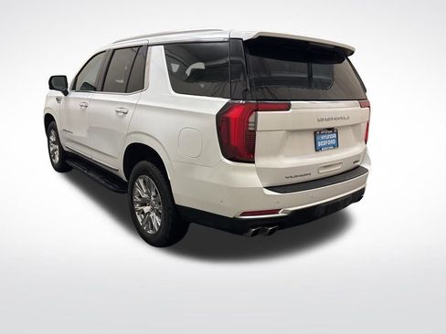 Used 2025 GMC Yukon Denali image 7