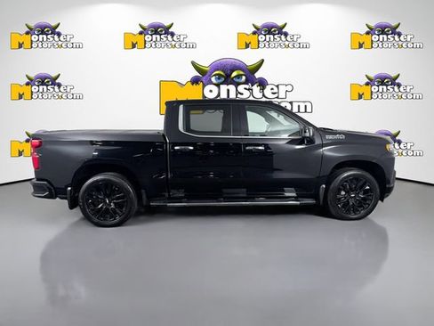 Used 2020 Chevrolet Silverado 1500 High Country w/ Technology Package image 4