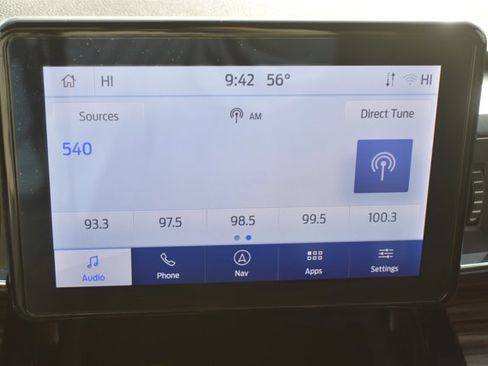 Used 2023 Ford Explorer Limited image 23