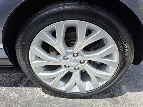 Used 2021 Land Rover Range Rover Westminster Edition image 9