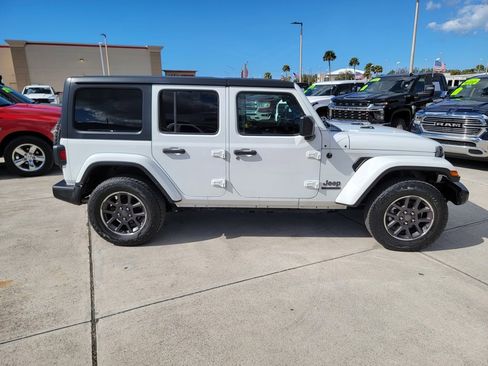 Used 2021 Jeep Wrangler Unlimited Sport image 6