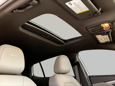 Used 2025 Buick Envista Avenir FWD image 13