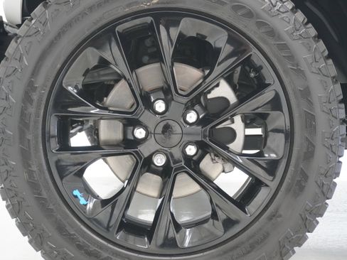 Used 2023 Jeep Wrangler Sahara w/ Cold Weather Group image 30