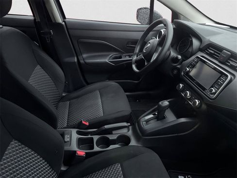 Used 2023 Nissan Versa S w/ S Plus Package image 7