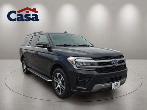 Used 2023 Ford Expedition Max XLT RWD image 4