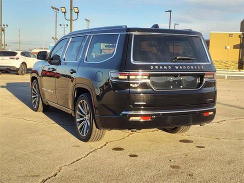 Used 2022 Jeep Grand Wagoneer Series II w/ Convenience Group III image 23