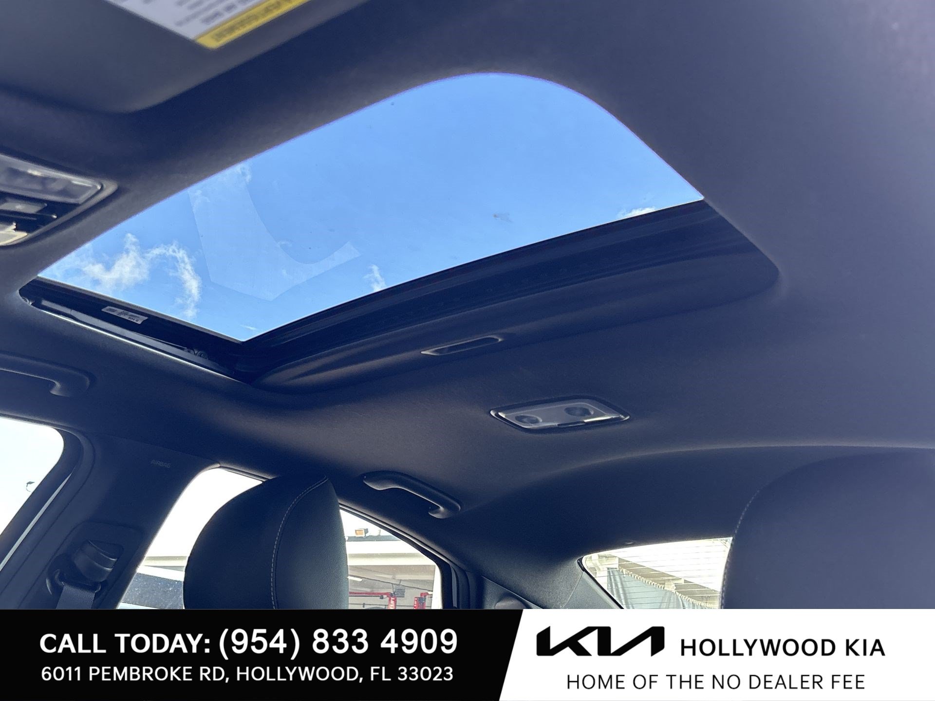 Used 2024 Kia Forte GT-Line w/ GT-Line Premium Package FWD image 16