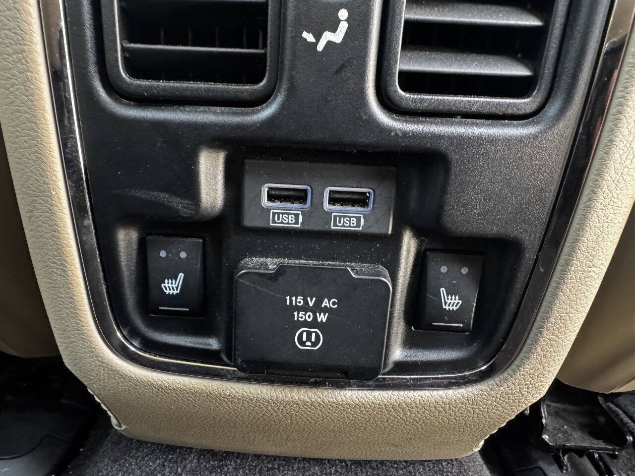 Used 2018 Jeep Grand Cherokee Limited AWD/4WD image 17