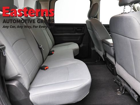 Used 2018 RAM 1500 Express image 23