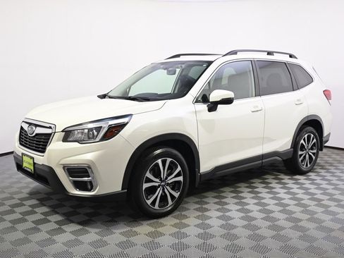Used 2020 Subaru Forester Limited w/ Popular Package #3 image 2