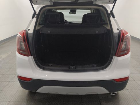 Used 2020 Buick Encore Preferred FWD image 29