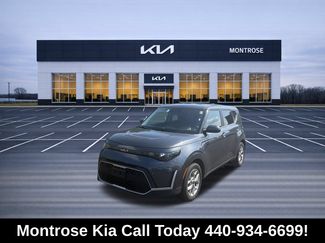 Used 2023 Kia Soul LX w/ LX Technology Package FWD video 1