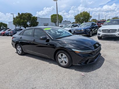 Used 2026 Hyundai Elantra SE