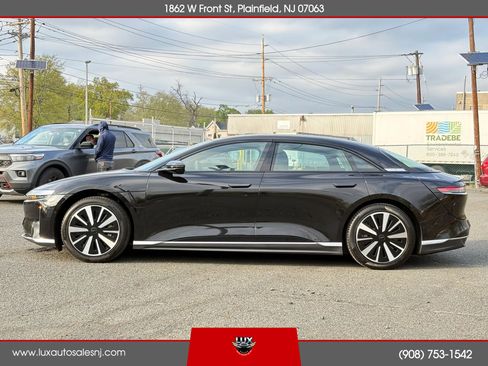 Used 2023 Lucid Air Pure AWD/4WD image 9