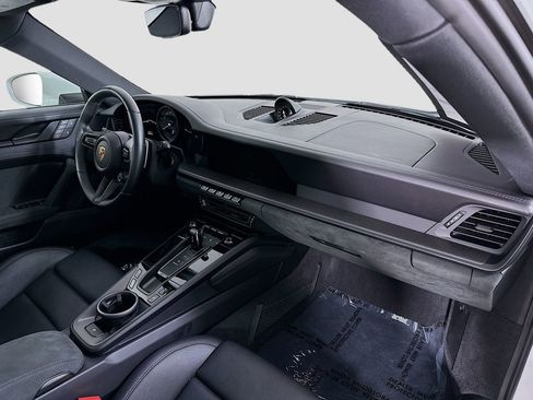 New 2024 Porsche 911 Carrera S image 29
