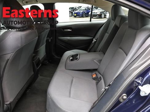 Used 2021 Toyota Corolla LE FWD image 20