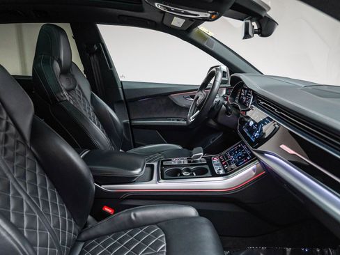 Used 2021 Audi SQ8 Prestige w/ Prestige Package image 18