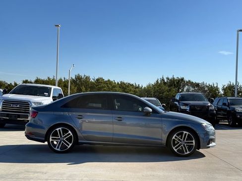 Used 2019 Audi A3 2.0T Premium image 5