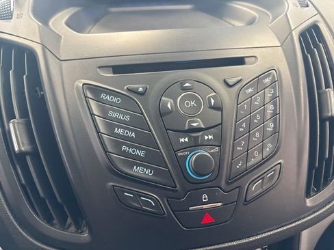 Used 2015 Ford Escape SE AWD/4WD image 36