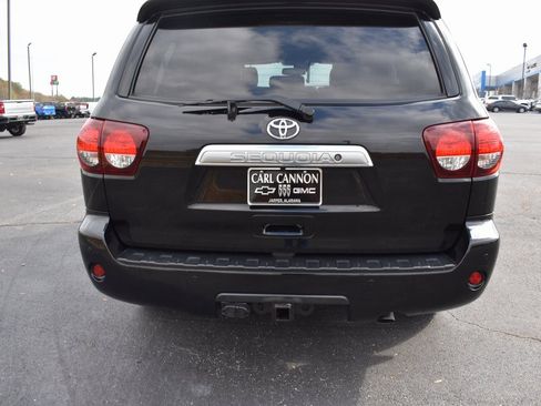 Used 2018 Toyota Sequoia Limited image 5
