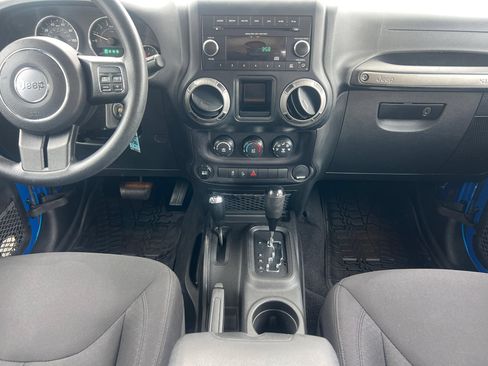 Used 2014 Jeep Wrangler Sport AWD/4WD image 14