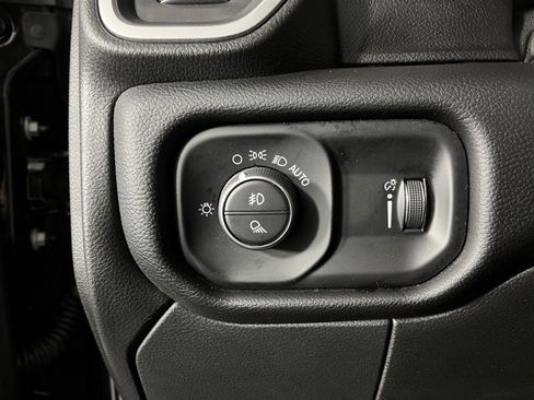 Used 2024 RAM 2500 Big Horn image 18