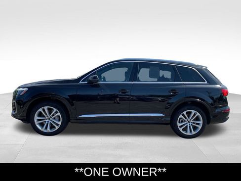 Used 2025 Audi Q7 2.0T Premium w/ Convenience Package AWD/4WD image 3