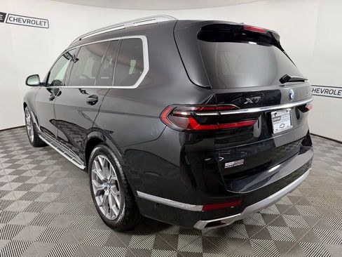Used 2025 BMW X7 xDrive40i AWD/4WD image 4
