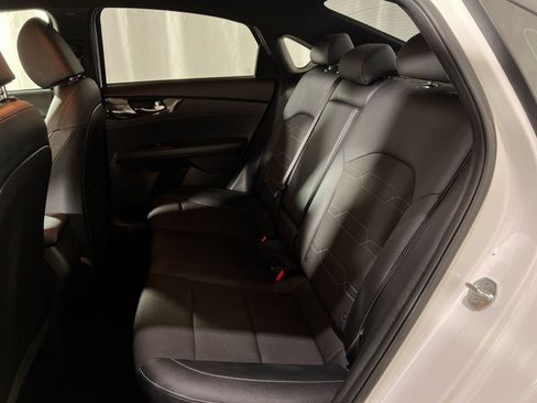 Used 2023 Kia Forte GT-Line image 24