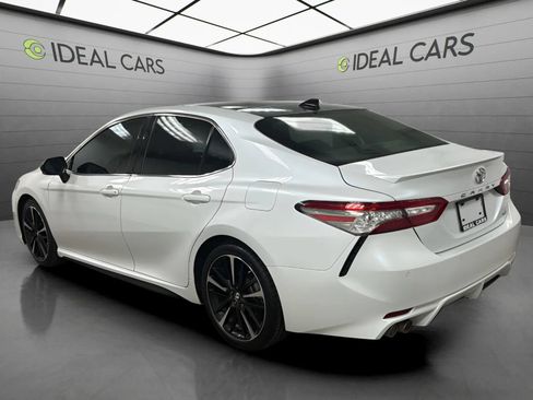 Used 2018 Toyota Camry XSE w/ Audio Package FWD image 7