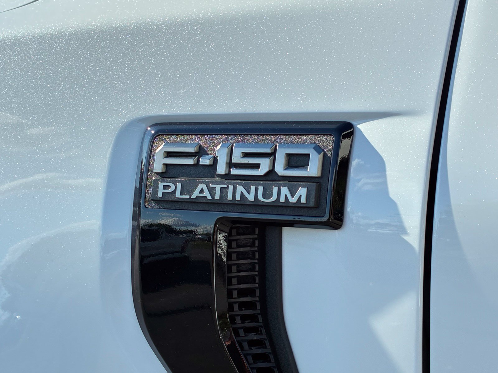 Certified 2024 Ford F150 Platinum w/ FX4 Off-Road Package AWD/4WD image 13