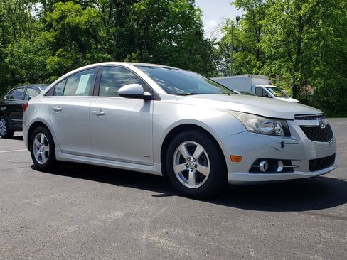 Used 2014 Chevrolet Cruze LT w/ All-Star Edition FWD image 3