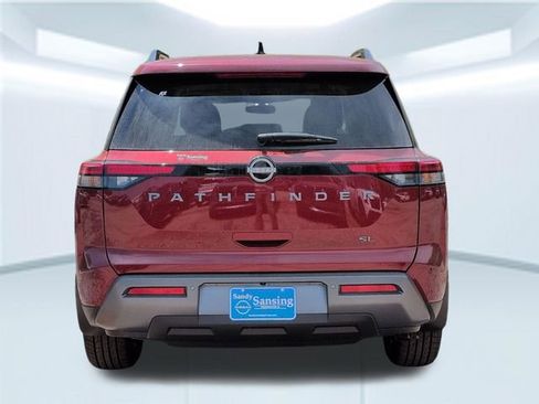 New 2026 Nissan Pathfinder SL FWD image 5