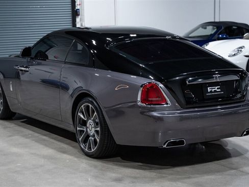 Used 2017 Rolls-Royce Wraith RWD image 64