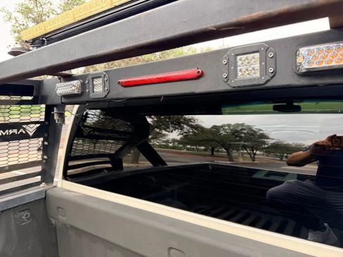 Used 2014 GMC Sierra 1500 SLE w/ Texas SLE Value Package image 19