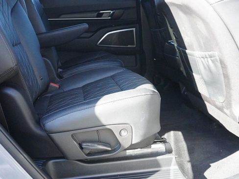 Used 2024 Kia Telluride EX X-Line AWD/4WD image 30