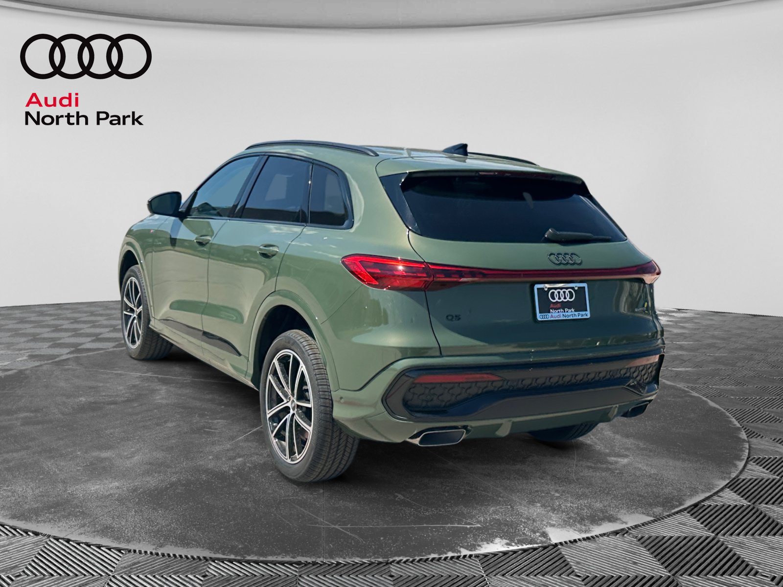 New 2026 Audi Q5 Premium AWD/4WD image 3
