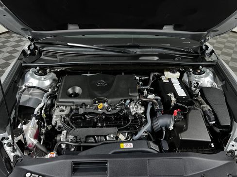 Certified 2024 Toyota Camry SE FWD image 9