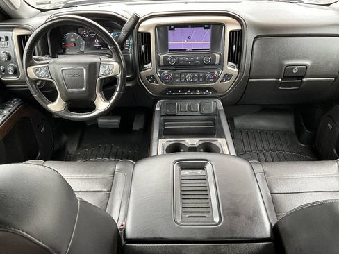 Used 2017 GMC Sierra 2500 Denali AWD/4WD image 14