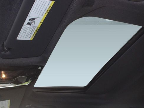 Used 2026 BMW 530i w/ M Sport Package image 15