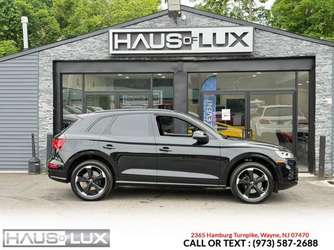 Used 2019 Audi SQ5 Premium Plus w/ Premium Plus Package AWD/4WD image 9