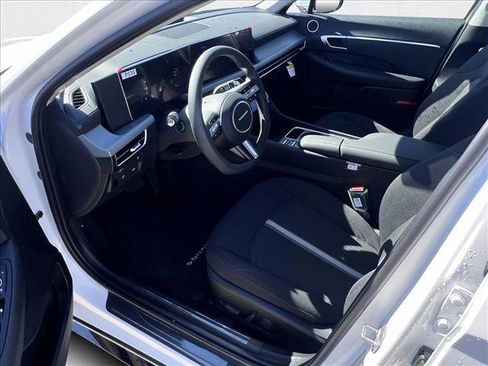 New 2025 Hyundai Sonata SEL image 3