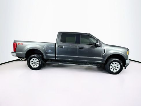 Used 2019 Ford F250 XLT w/ XLT Value Package AWD/4WD image 11