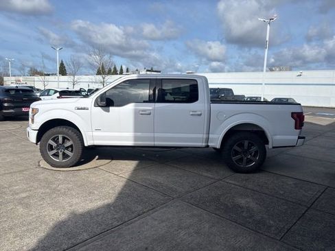 Used 2017 Ford F150 XLT w/ Equipment Group 302A Luxury image 5