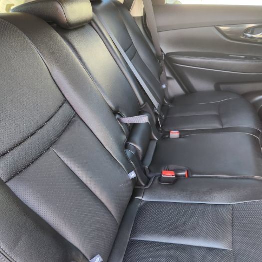 Used 2020 Nissan Rogue SL FWD image 18